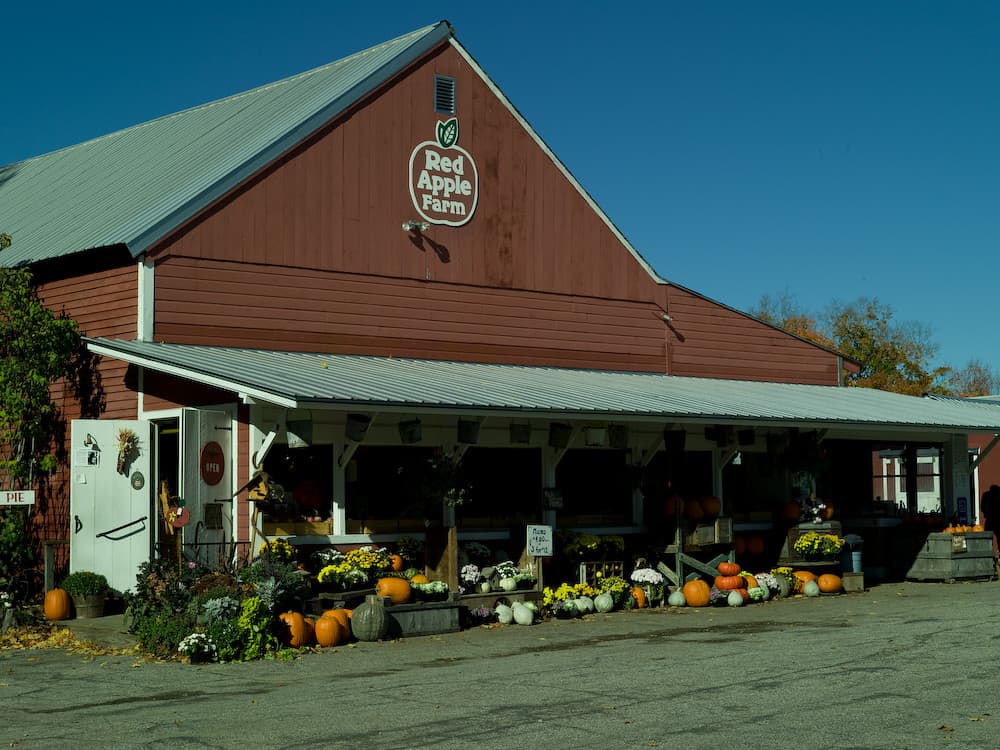 Red Apple Farm