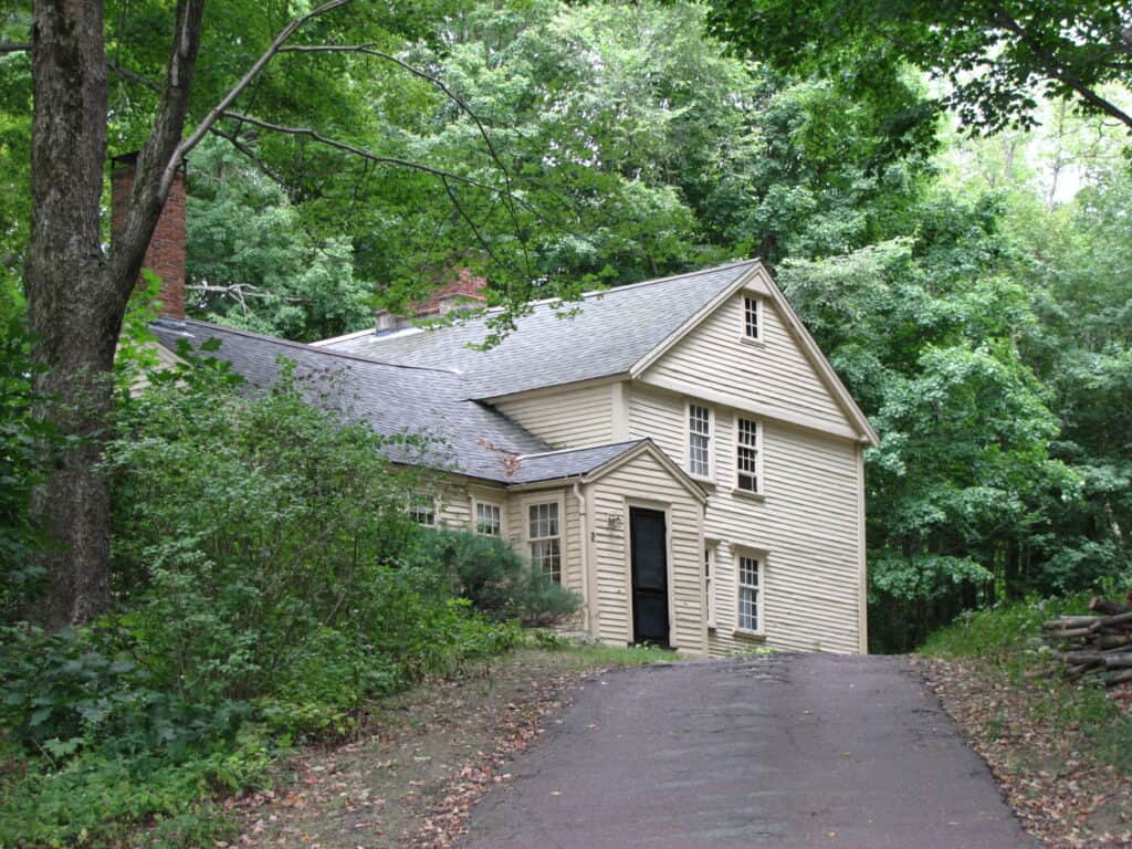 Faulkner House