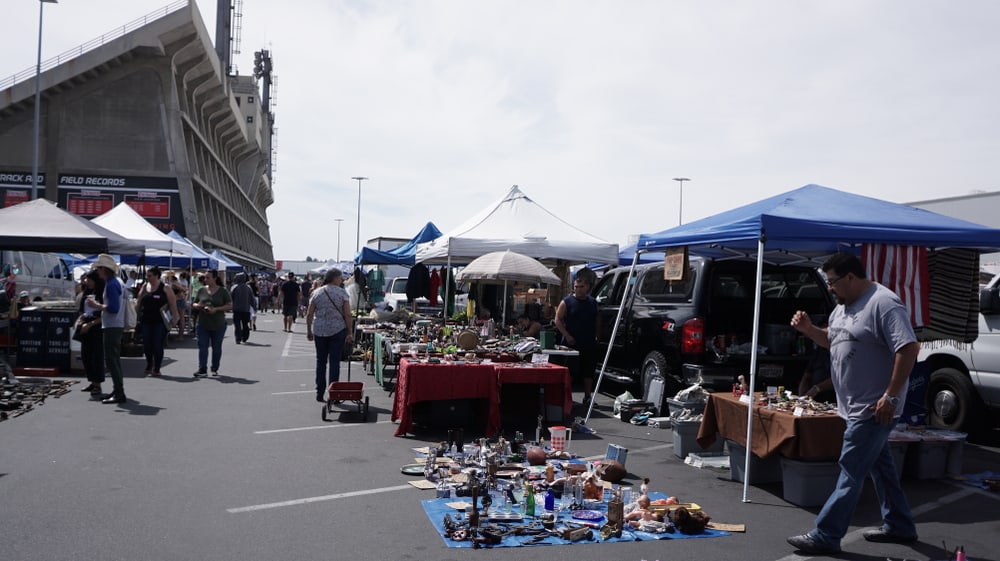 Long Beach Antique Market