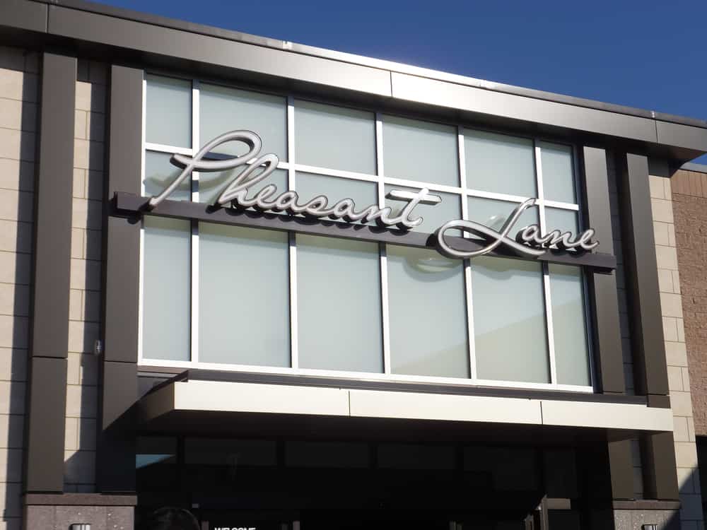 Pheasant Lane Mall