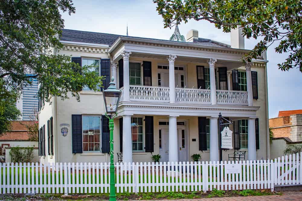 Conde-Charlotte Museum House