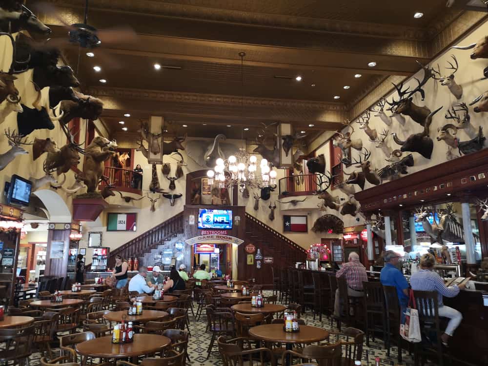 Buckhorn Saloon and Texas Ranger Museum