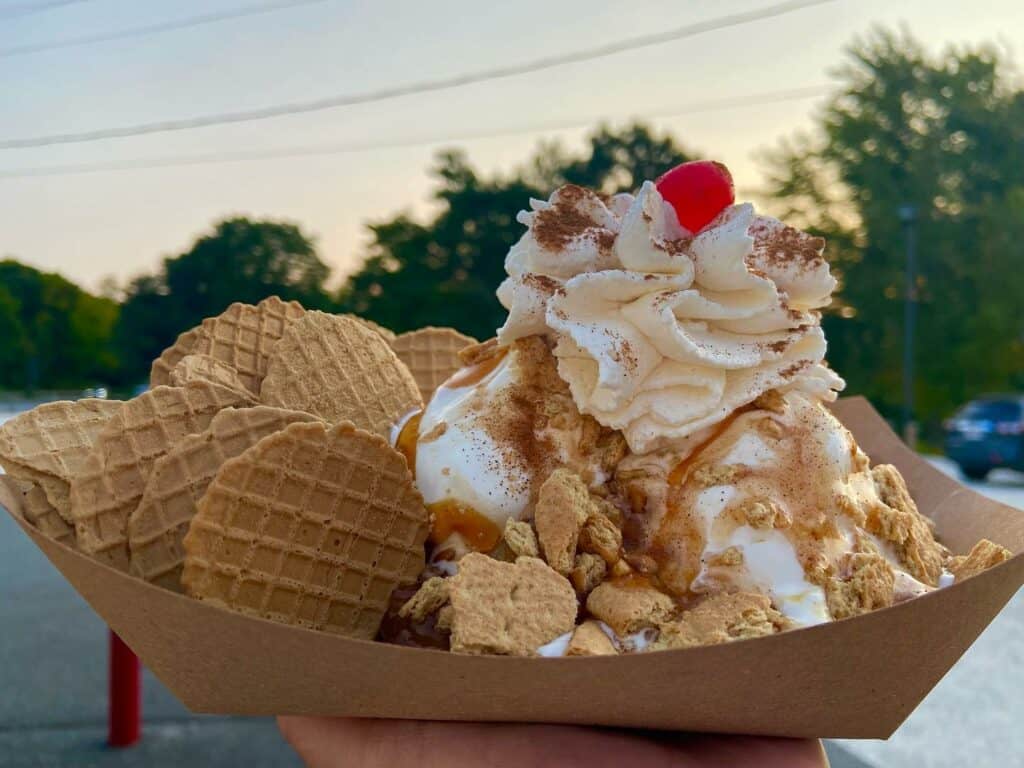 Eskimo King Ice Cream Shop