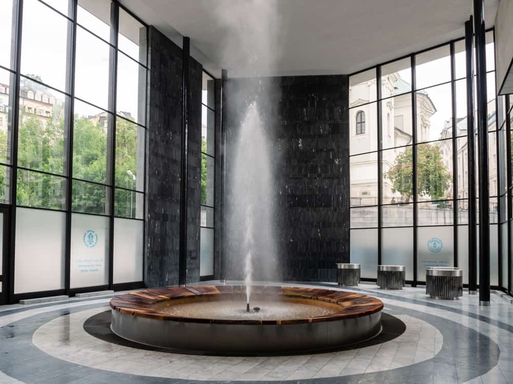 Vrídelní Kolonáda