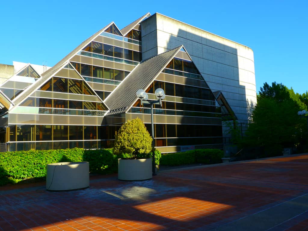 Hult Center for the Performing Arts