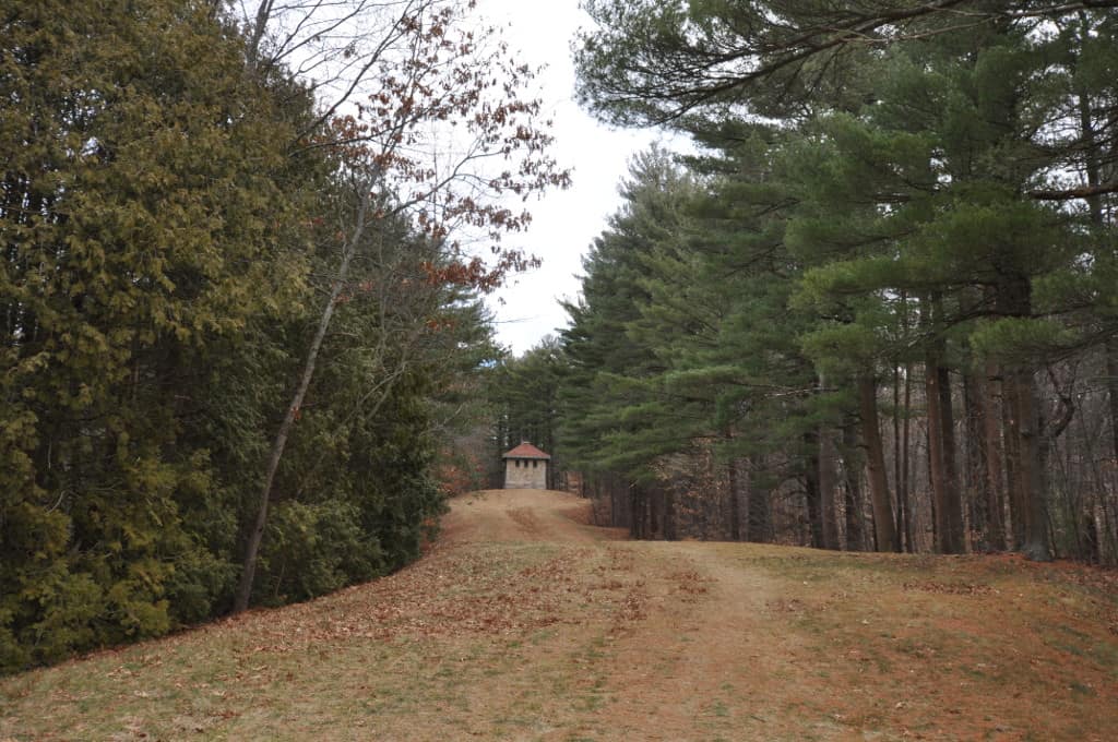 Weston Aqueduct Trail