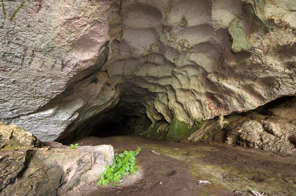 Cave of Pellumbas