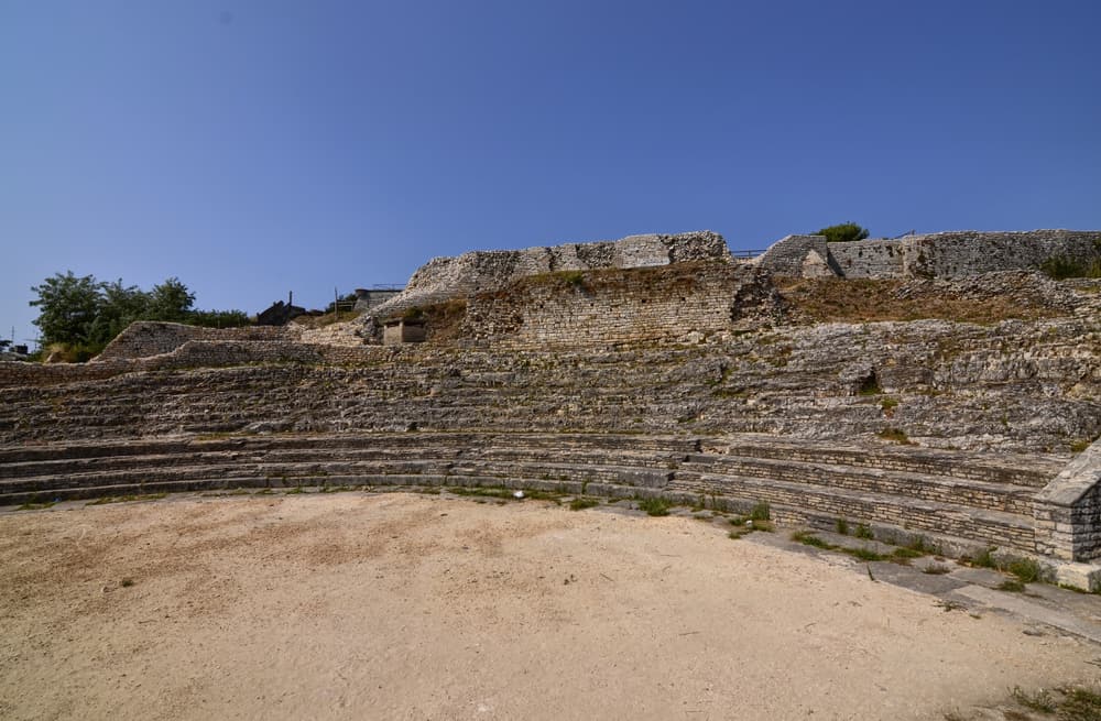 Small Roman Theatre, Pula