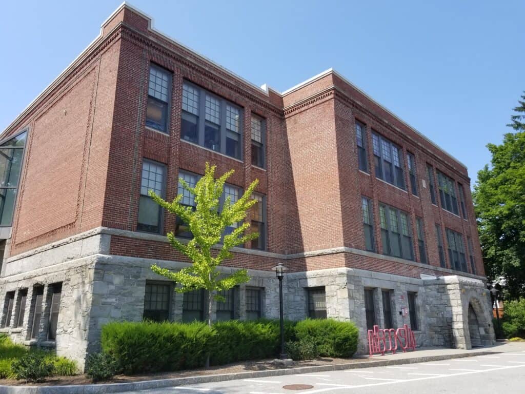 Maynard Public Library