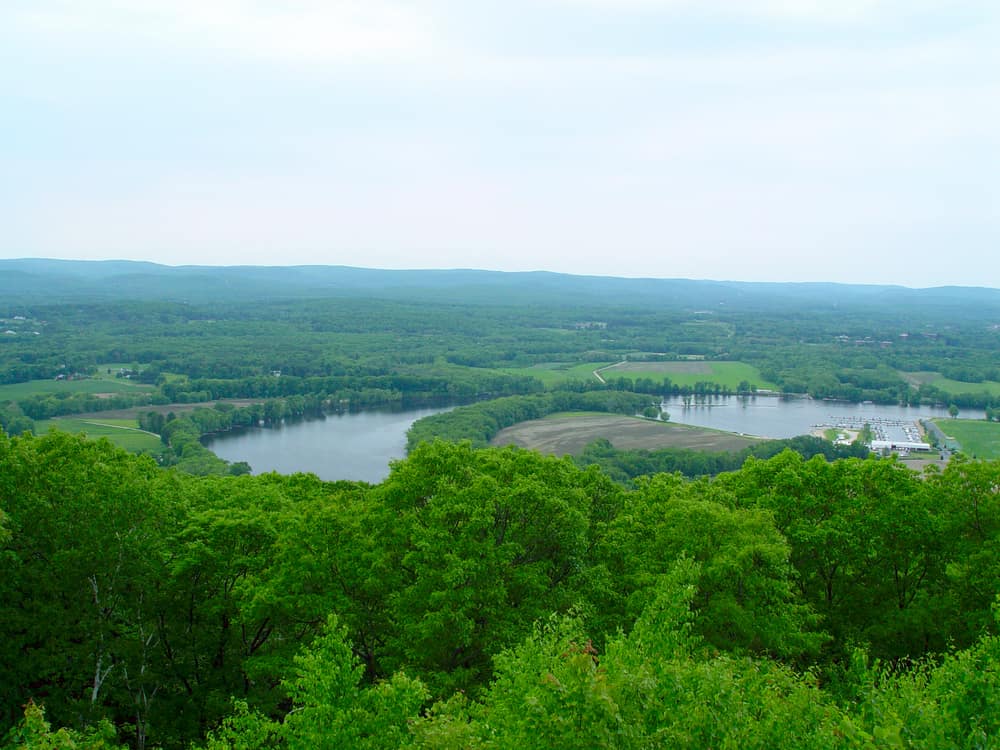 Mount Tom State Reservation